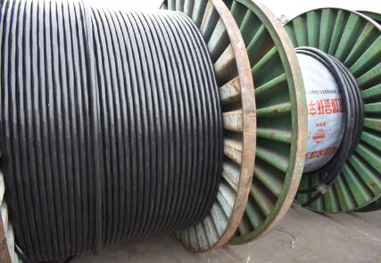 <a href='http://www.molniya.cn/' target='_blank'><u>金環(huán)宇電纜</u></a>